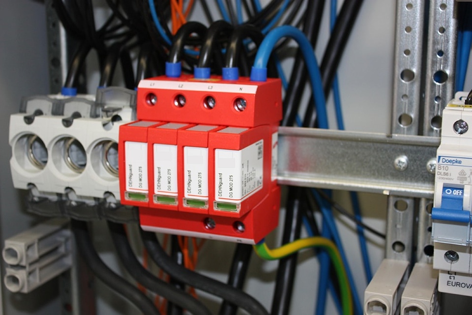 U berspannungsschutz bei CR Elektroanlagen in Starnberg